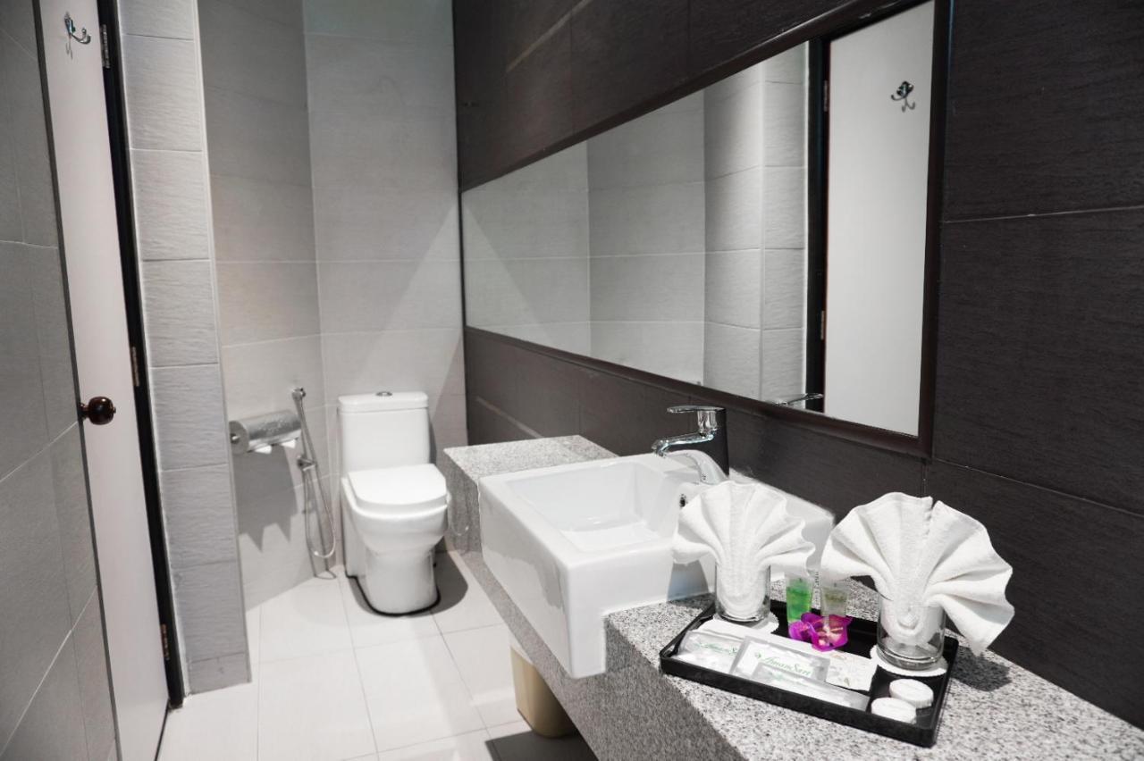Amansari Residence Resort Johor Bahru Eksteriør billede
